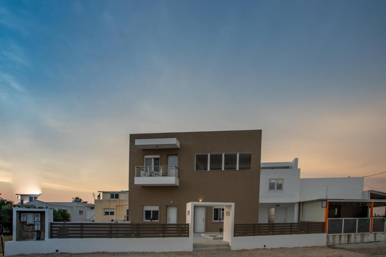 On The Breeze 2 Apartment